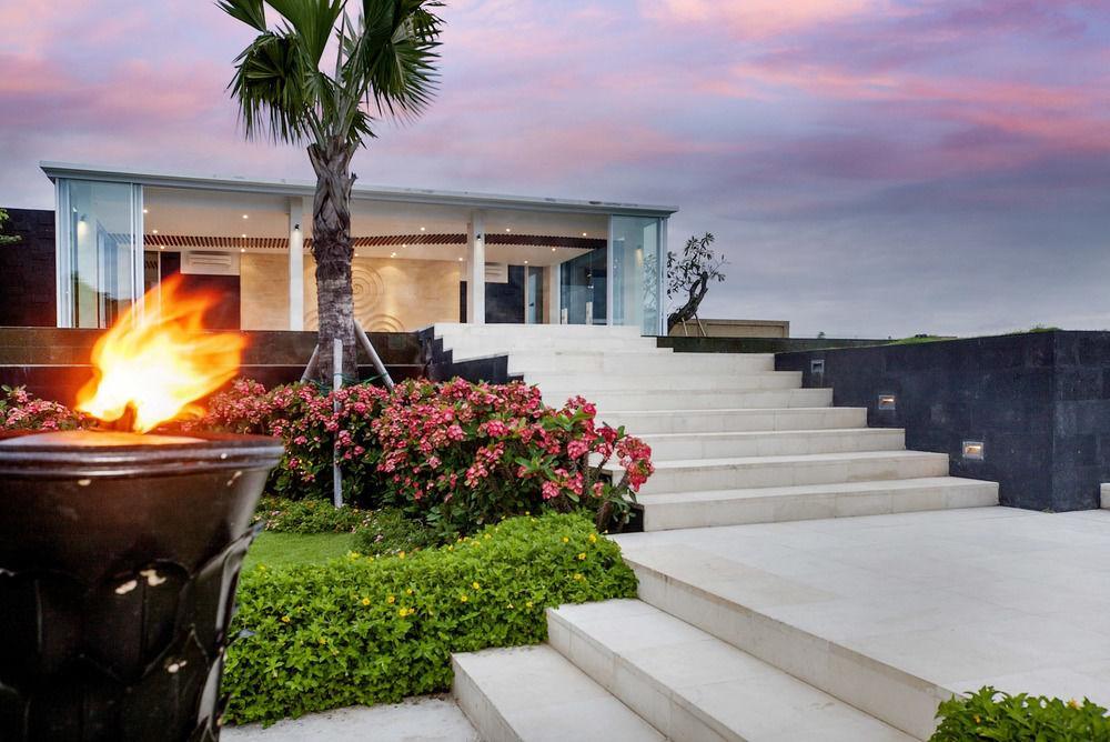 The Sanctus Villa Uluwatu Esterno foto